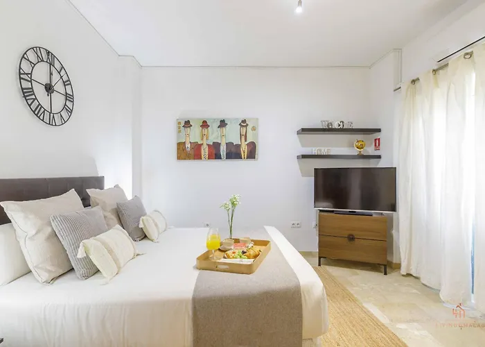 Living4Malaga The Secret Studio